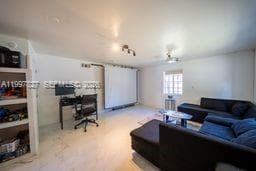 13645 NW 3rd Ave, North Miami FL 33168 — 24