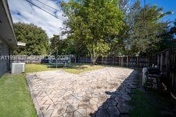 13645 NW 3rd Ave, North Miami FL 33168 — 18