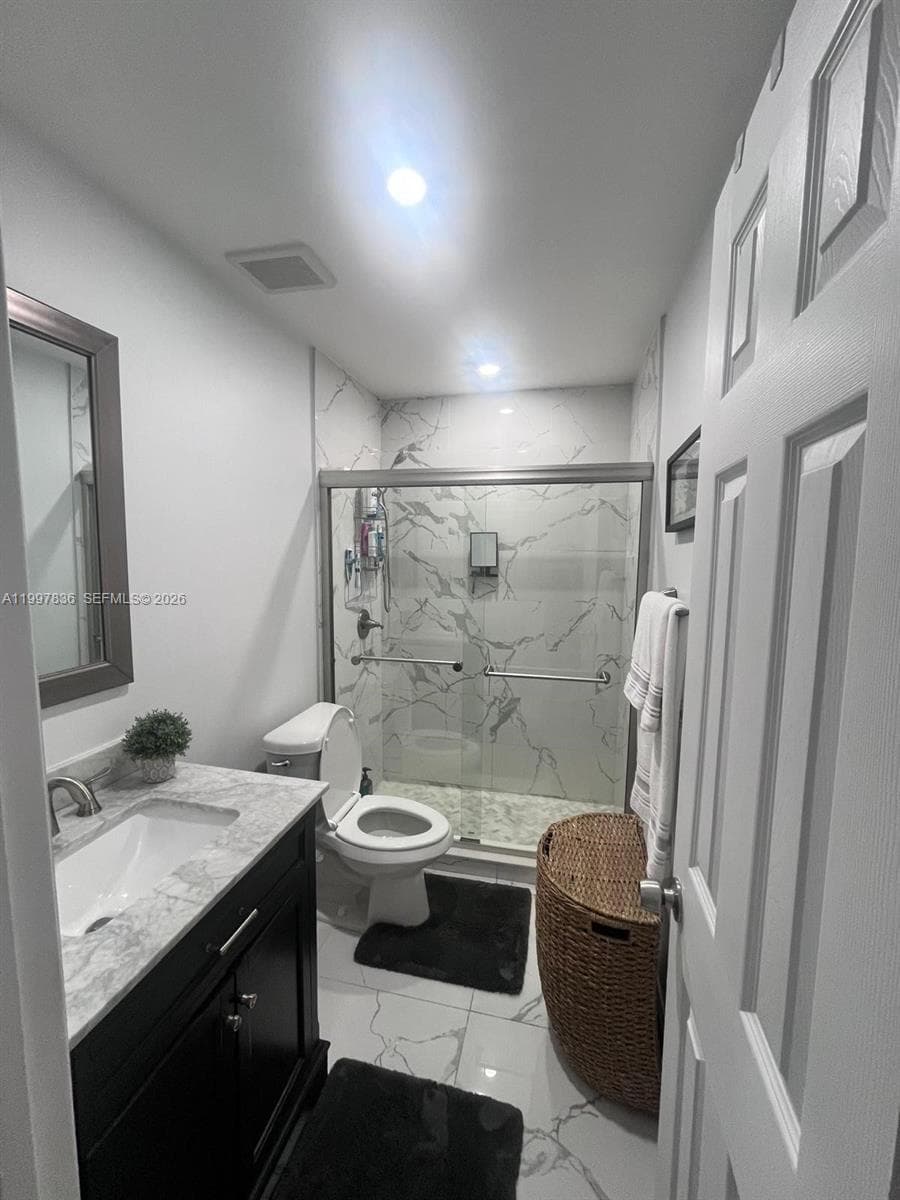 4533 SW 143rd Pl, Miami FL 33175 — 6