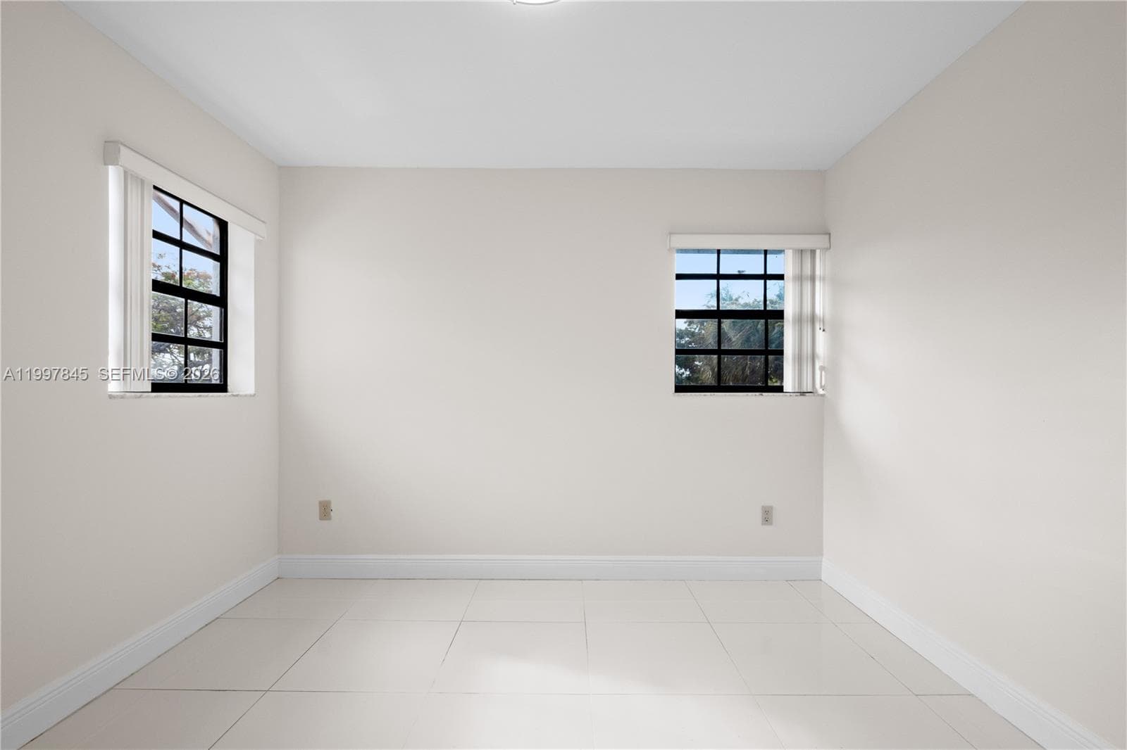 6211 SW 138th Ct # B, Miami FL 33183 — 23