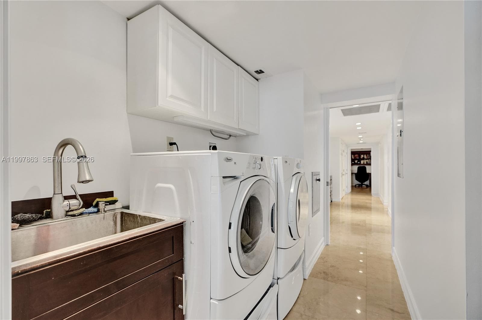 5660 Collins Ave # 20B, Miami Beach FL 33140 — 37