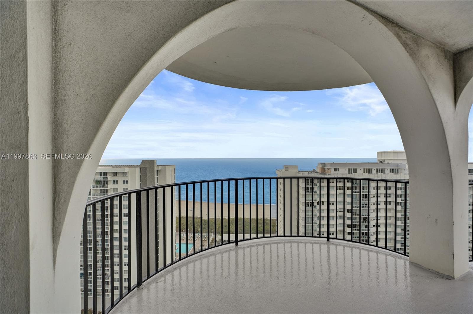 5660 Collins Ave # 20B, Miami Beach FL 33140 — 39