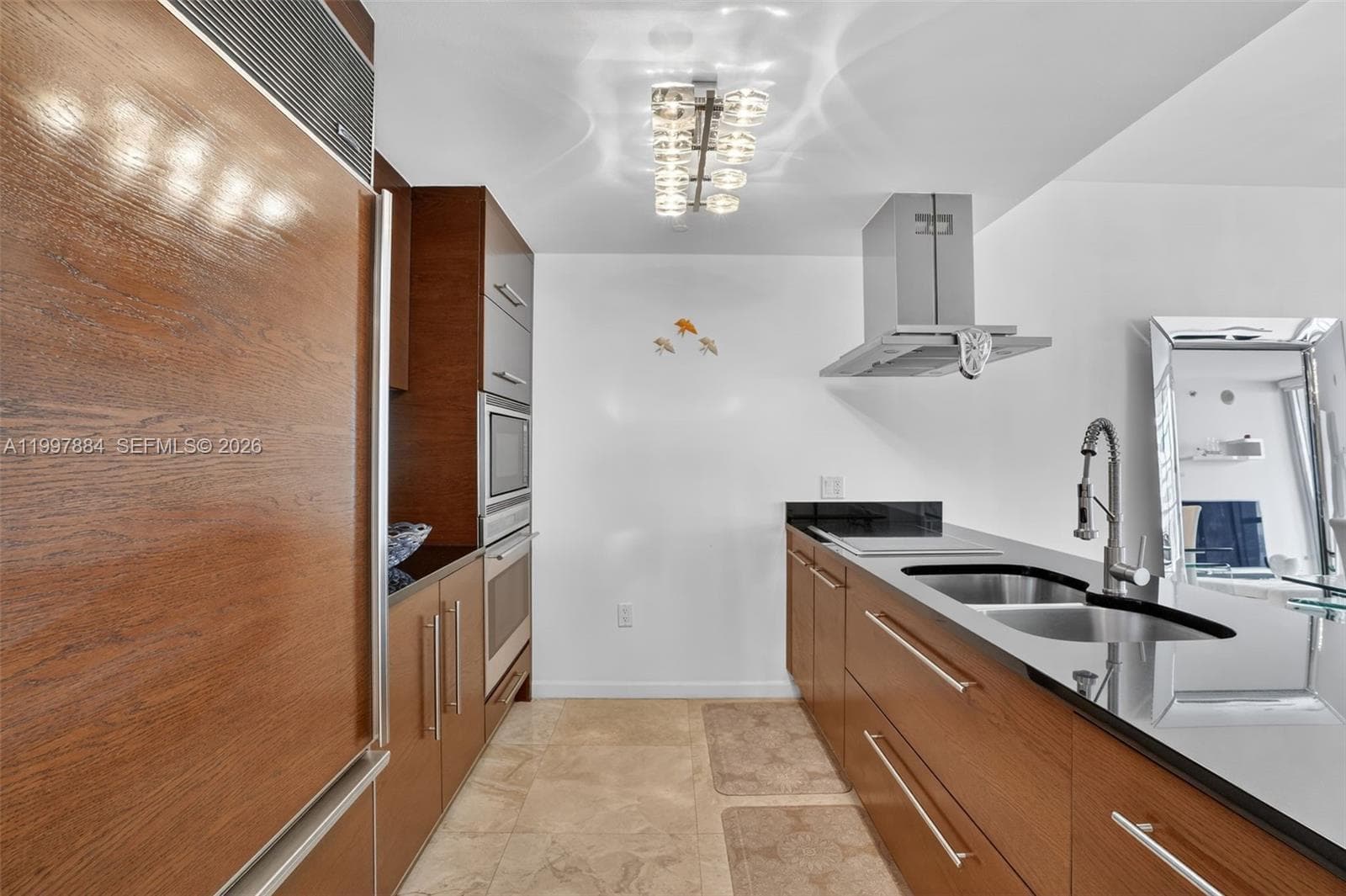 495 Brickell Ave # 2807, Miami FL 33131 — 2