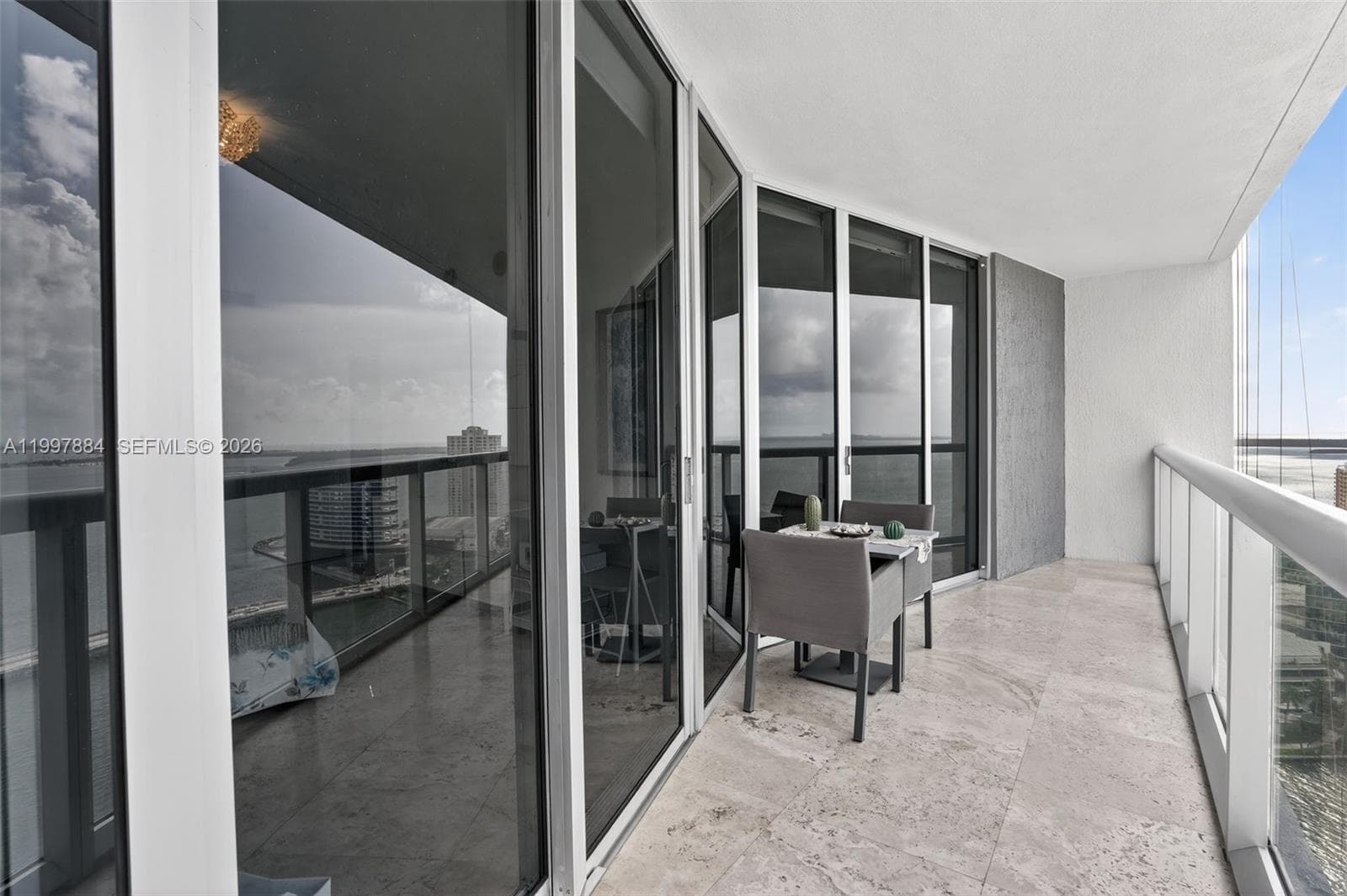 495 Brickell Ave # 2807, Miami FL 33131 — 22