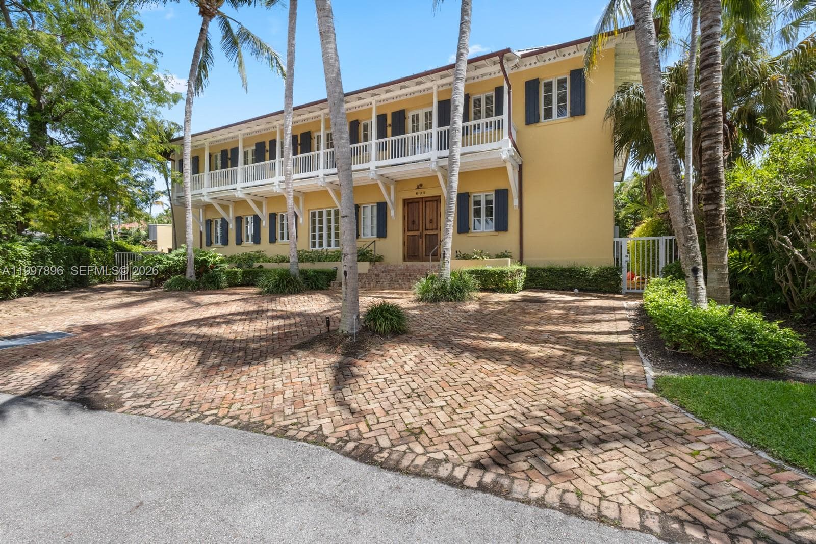 685 Harbor Ln, Key Biscayne FL 33149 — 1