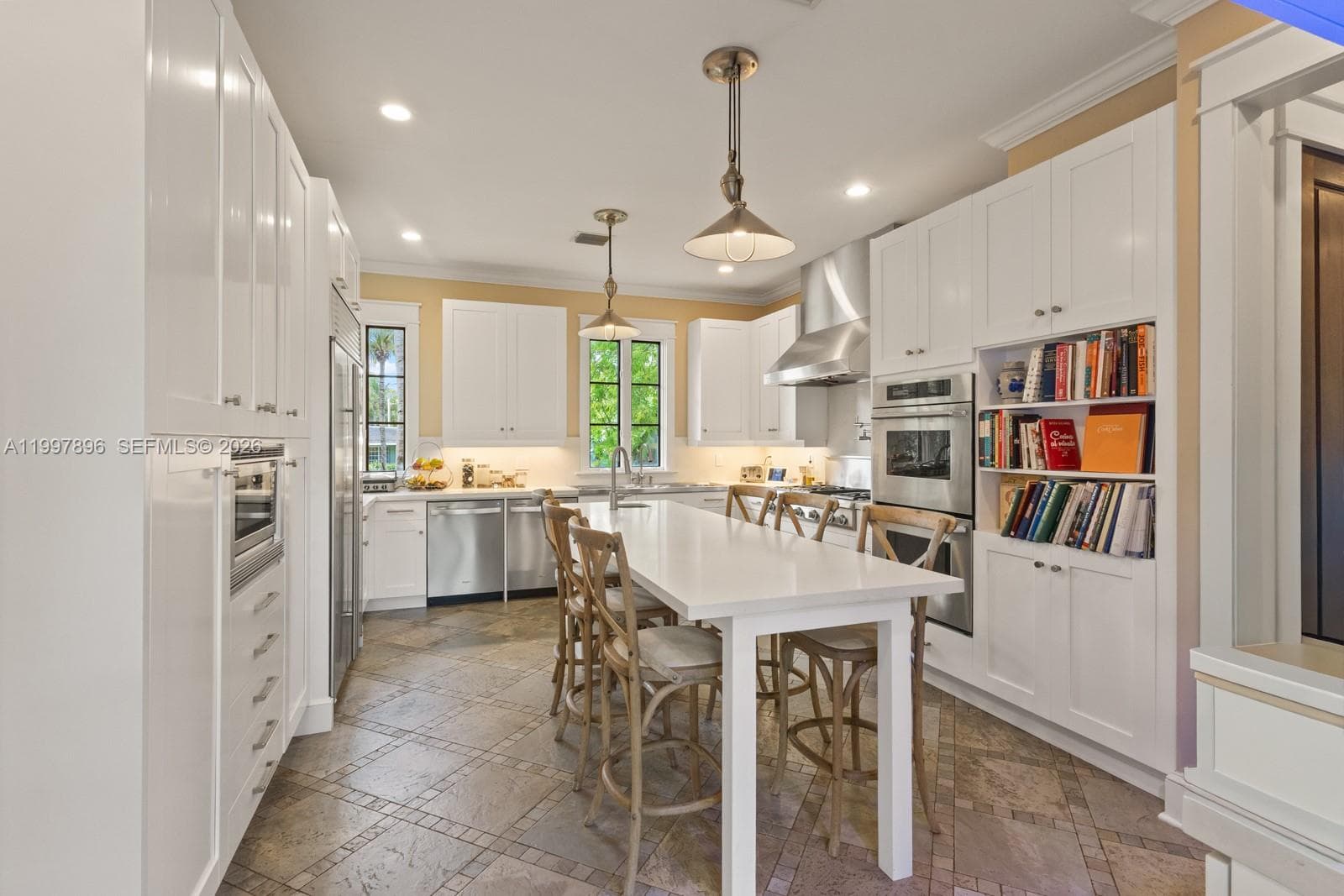 685 Harbor Ln, Key Biscayne FL 33149 — 21