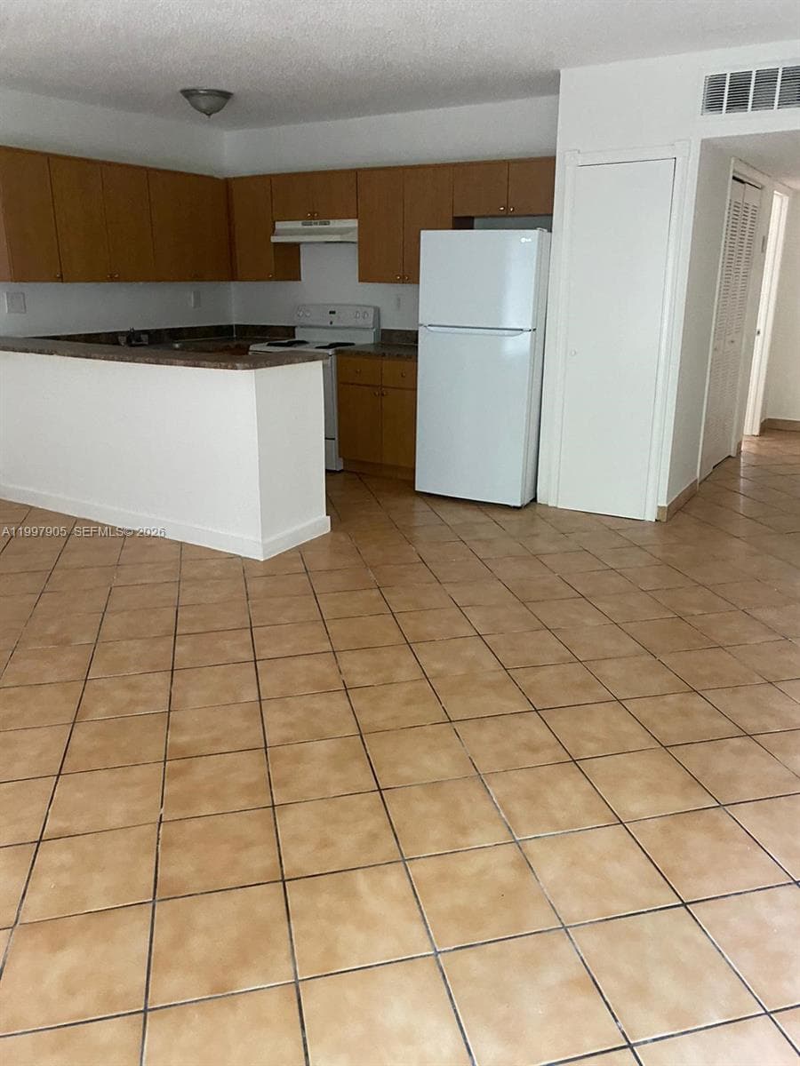 Eastside Manor Condo, North Miami, FL — 25