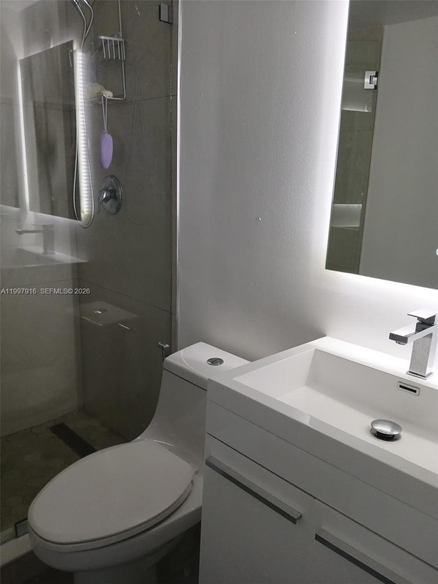 15659 SW 73rd Cir Ter # 9, Miami FL 33193 — 24
