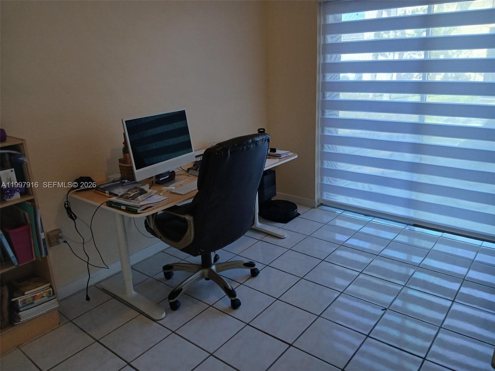 15659 SW 73rd Cir Ter # 9, Miami FL 33193 — 25