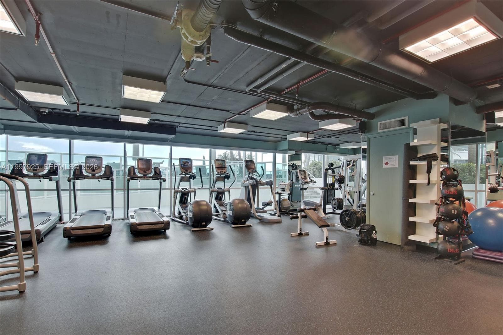 650 West Ave # 1104, Miami Beach FL 33139 — 23