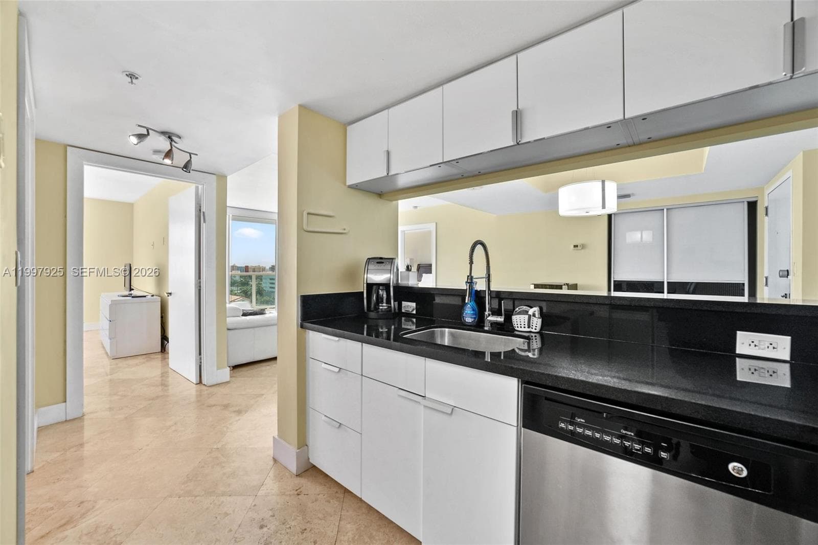 650 West Ave # 1104, Miami Beach FL 33139 — 10