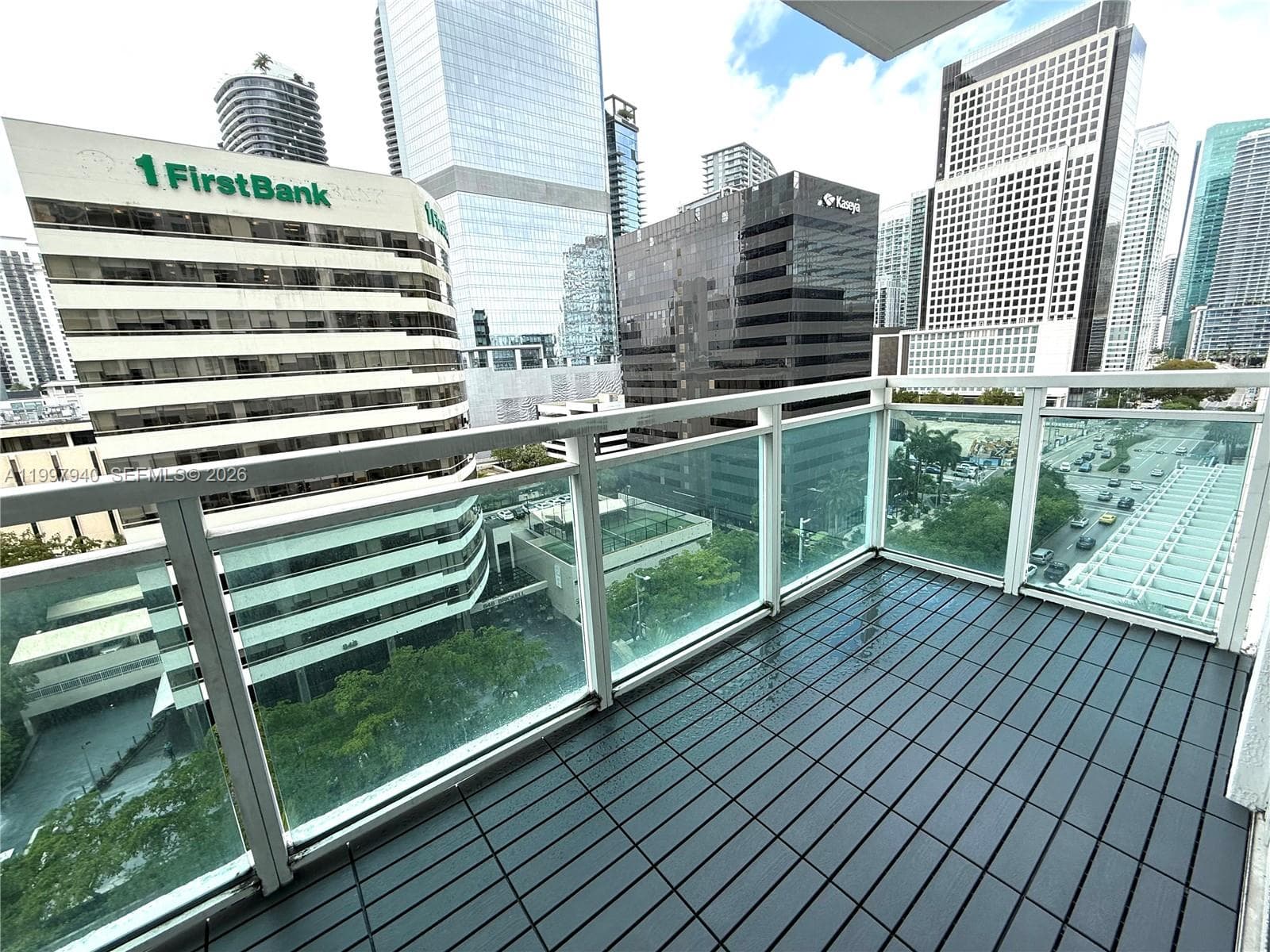 951 Brickell Ave # 1103, Miami FL 33131 — 17