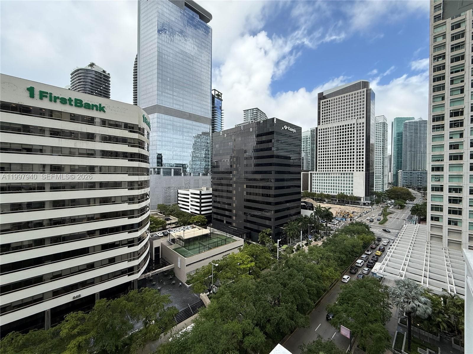 951 Brickell Ave # 1103, Miami FL 33131 — 16