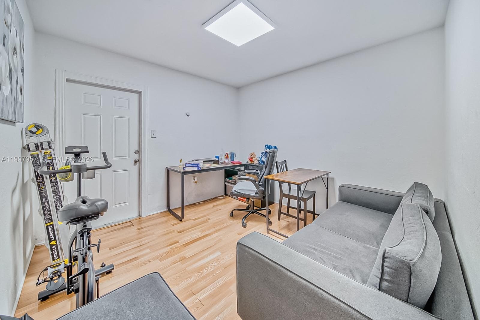 2171 SW 21st St, Miami FL 33145 — 27