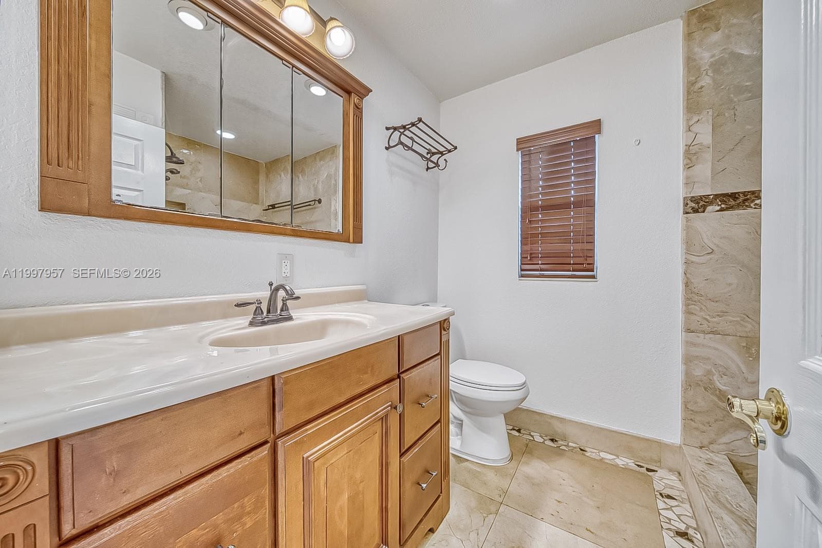 2171 SW 21st St, Miami FL 33145 — 7