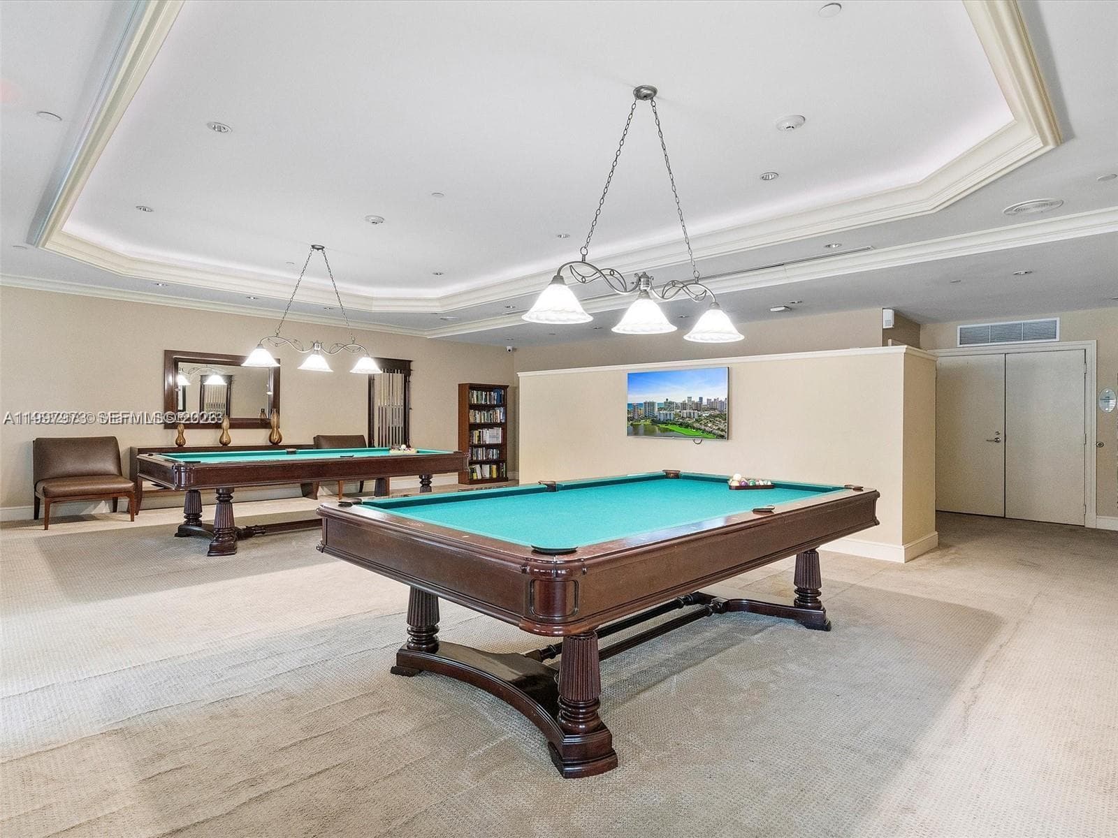 20000 E Country Club Dr # 1102, Aventura FL 33180 — 33