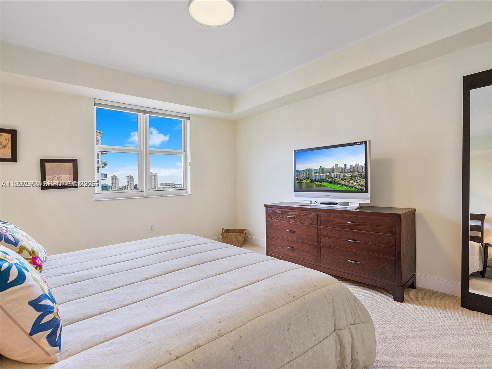 20000 E Country Club Dr # 1102, Aventura FL 33180 — 18