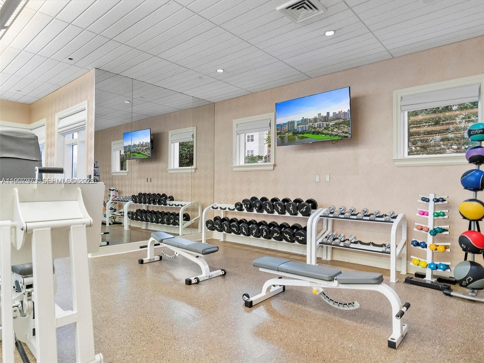 20000 E Country Club Dr # 1102, Aventura FL 33180 — 29