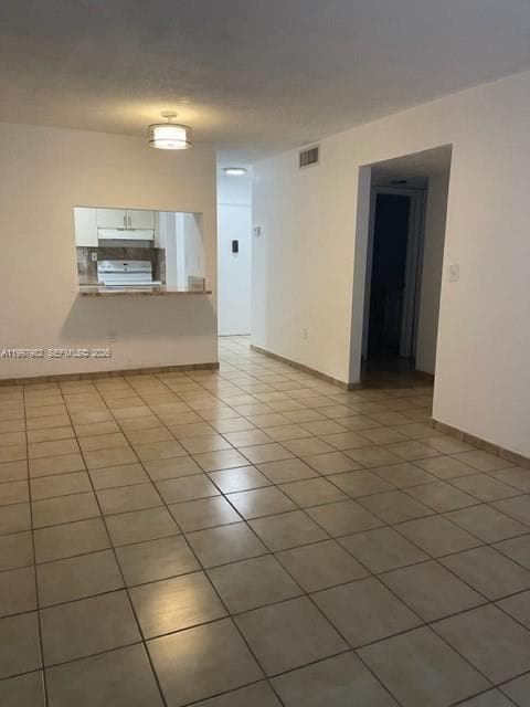 1530 SW 2nd St # 105, Miami FL 33135 — 3