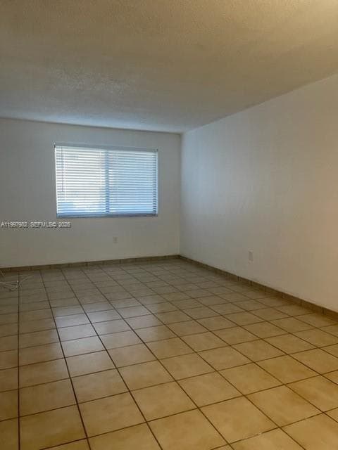1530 SW 2nd St # 105, Miami FL 33135 — 4