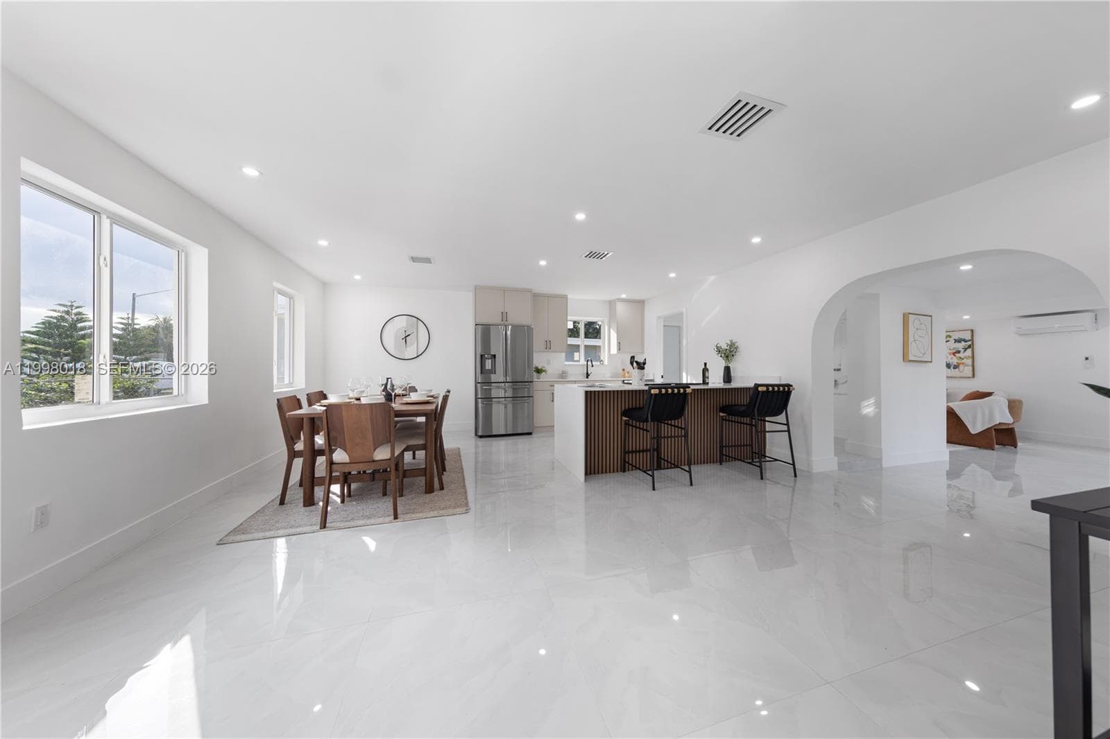 651 NW 9th St, Homestead FL 33030 — 3