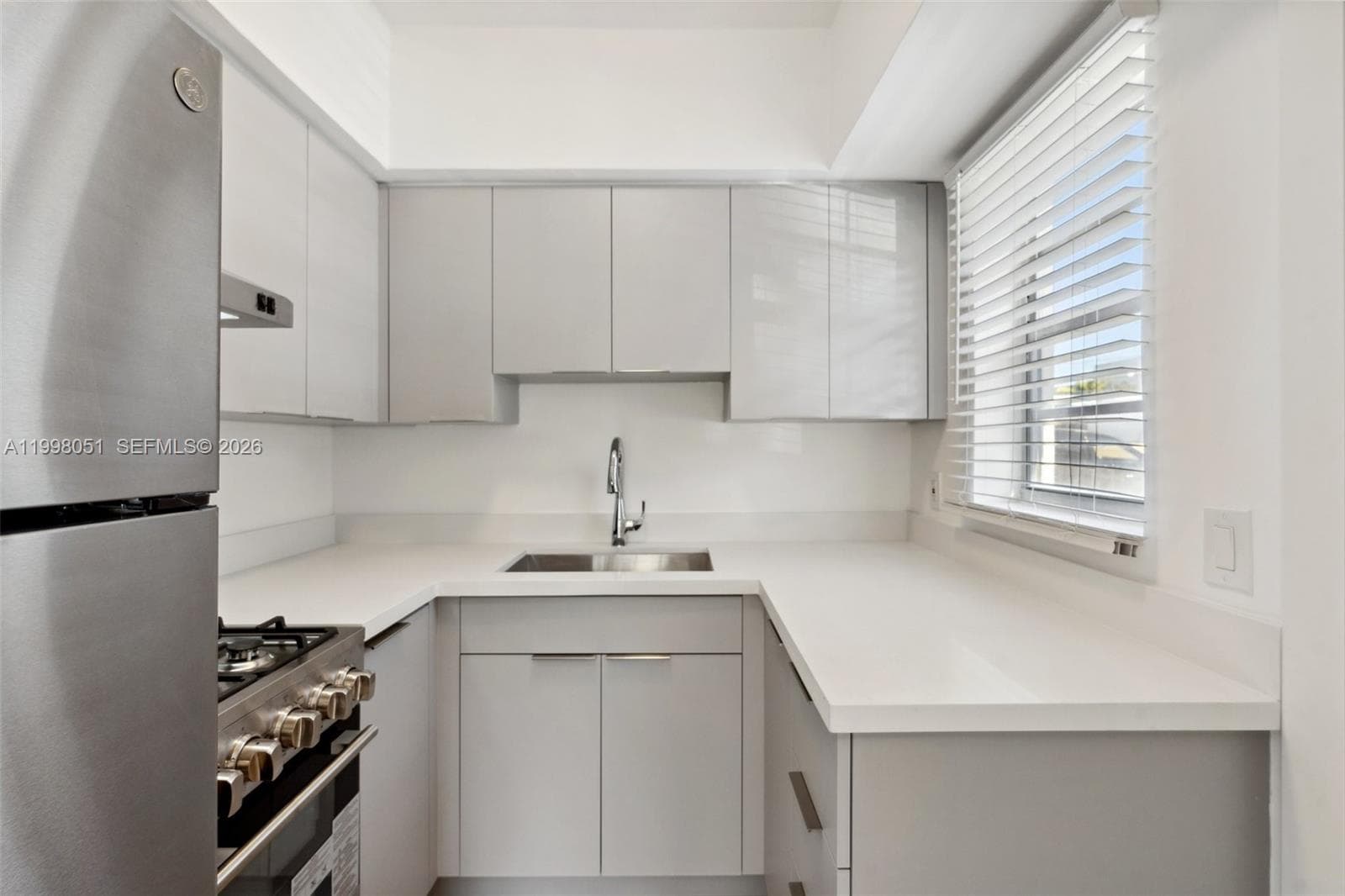 221 Antiquera Ave # 8, Coral Gables FL 33134 — 12