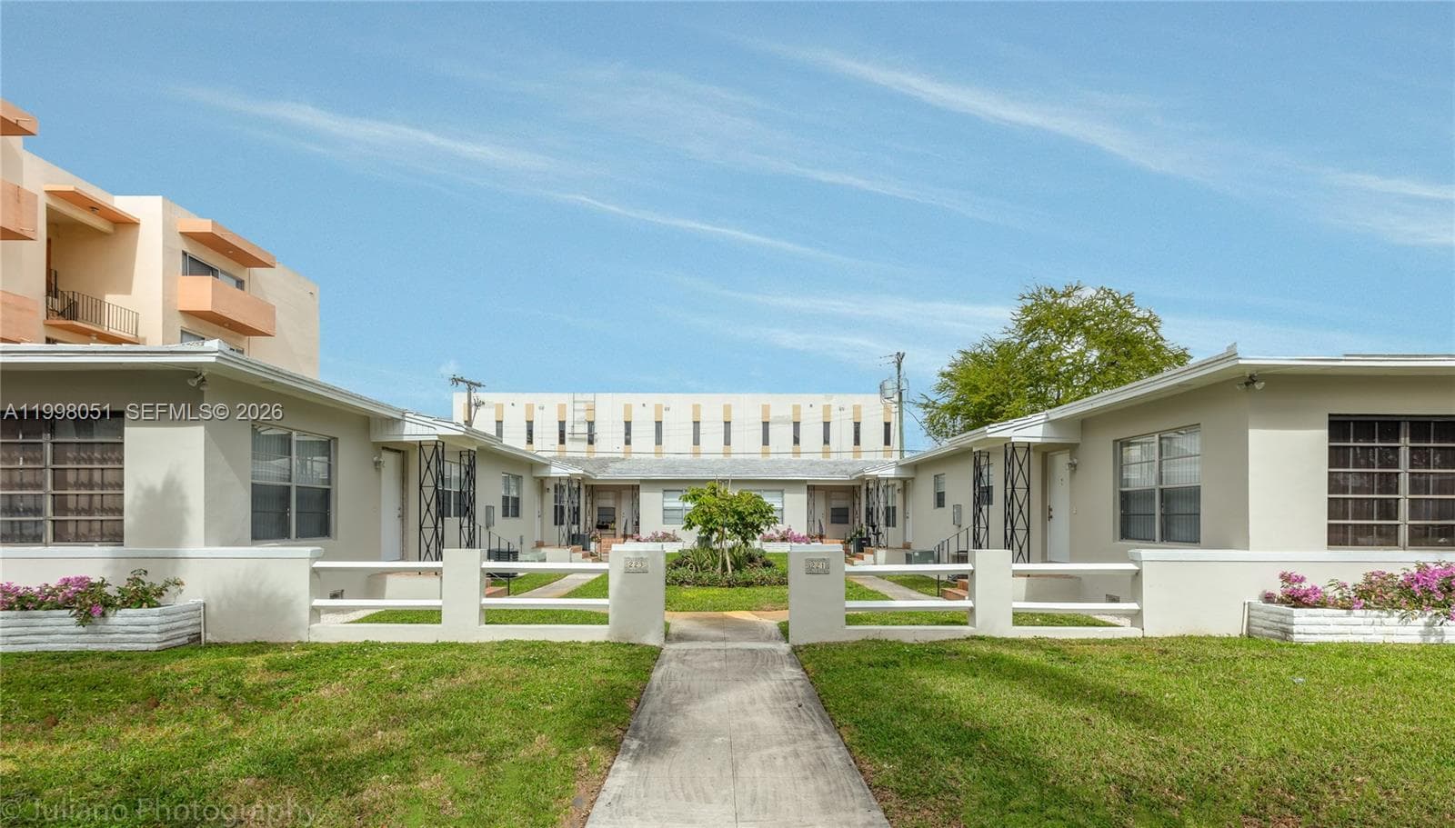 221 Antiquera Ave # 8, Coral Gables FL 33134 — 1