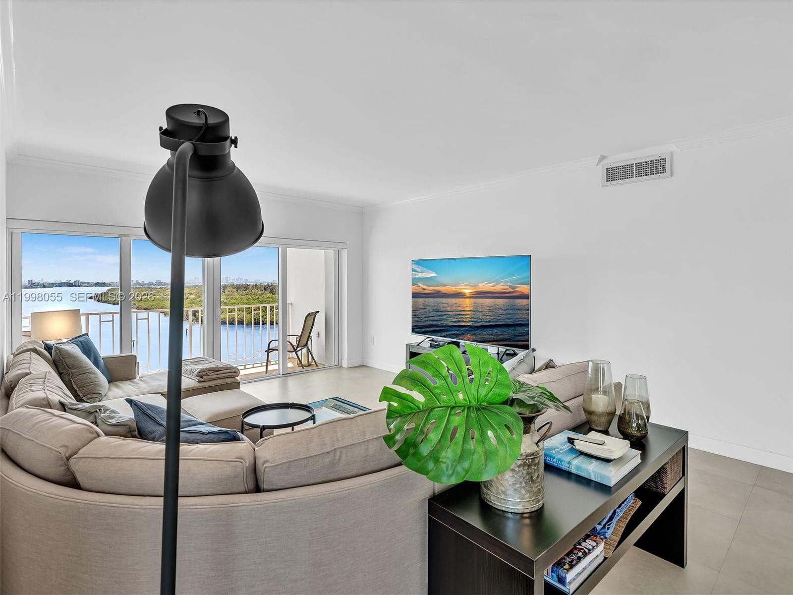 500 Bayview Dr # 1132, Sunny Isles Beach FL 33160 — 6