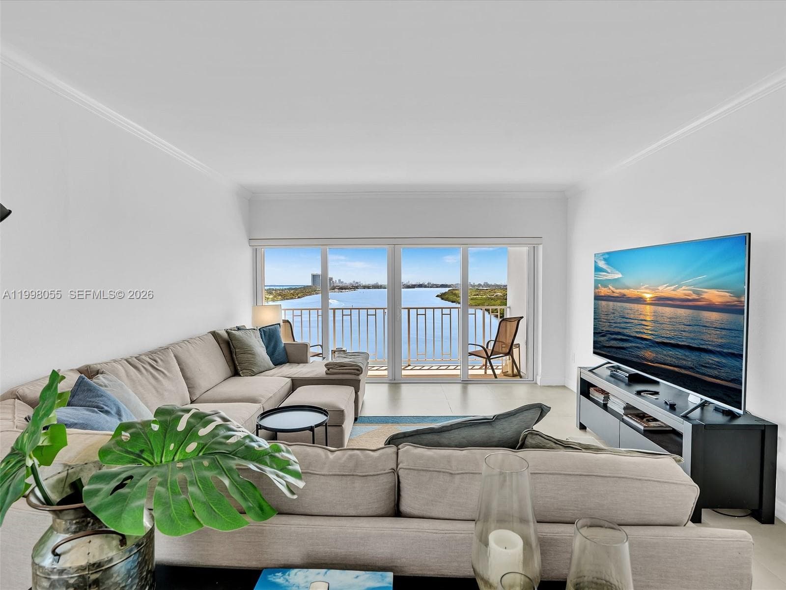 500 Bayview Dr # 1132, Sunny Isles Beach FL 33160 — 9
