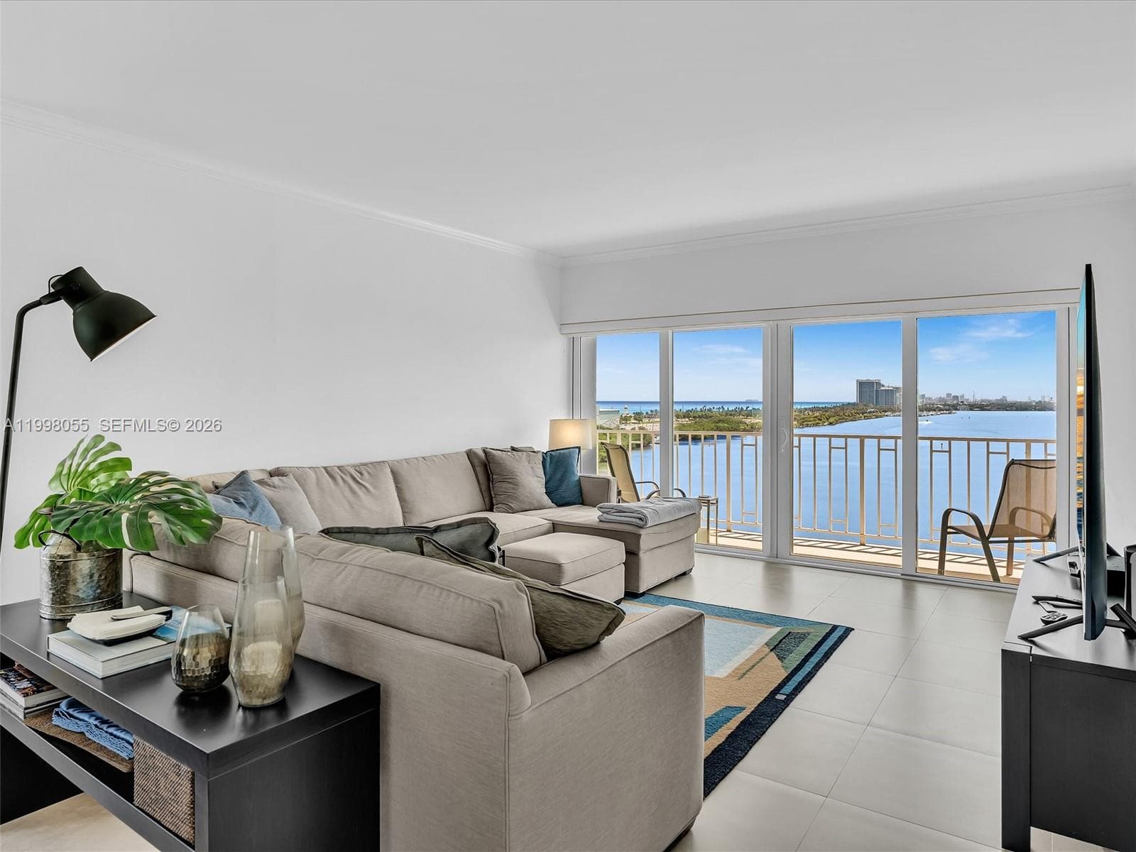 500 Bayview Dr # 1132, Sunny Isles Beach FL 33160 — 30