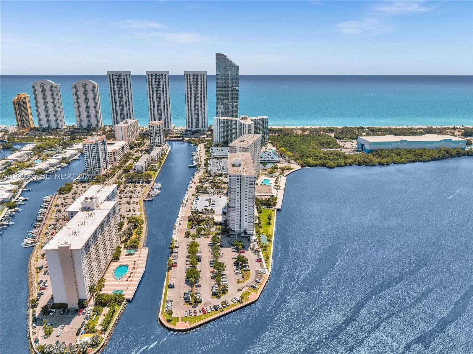 500 Bayview Dr # 1132, Sunny Isles Beach FL 33160 — 65
