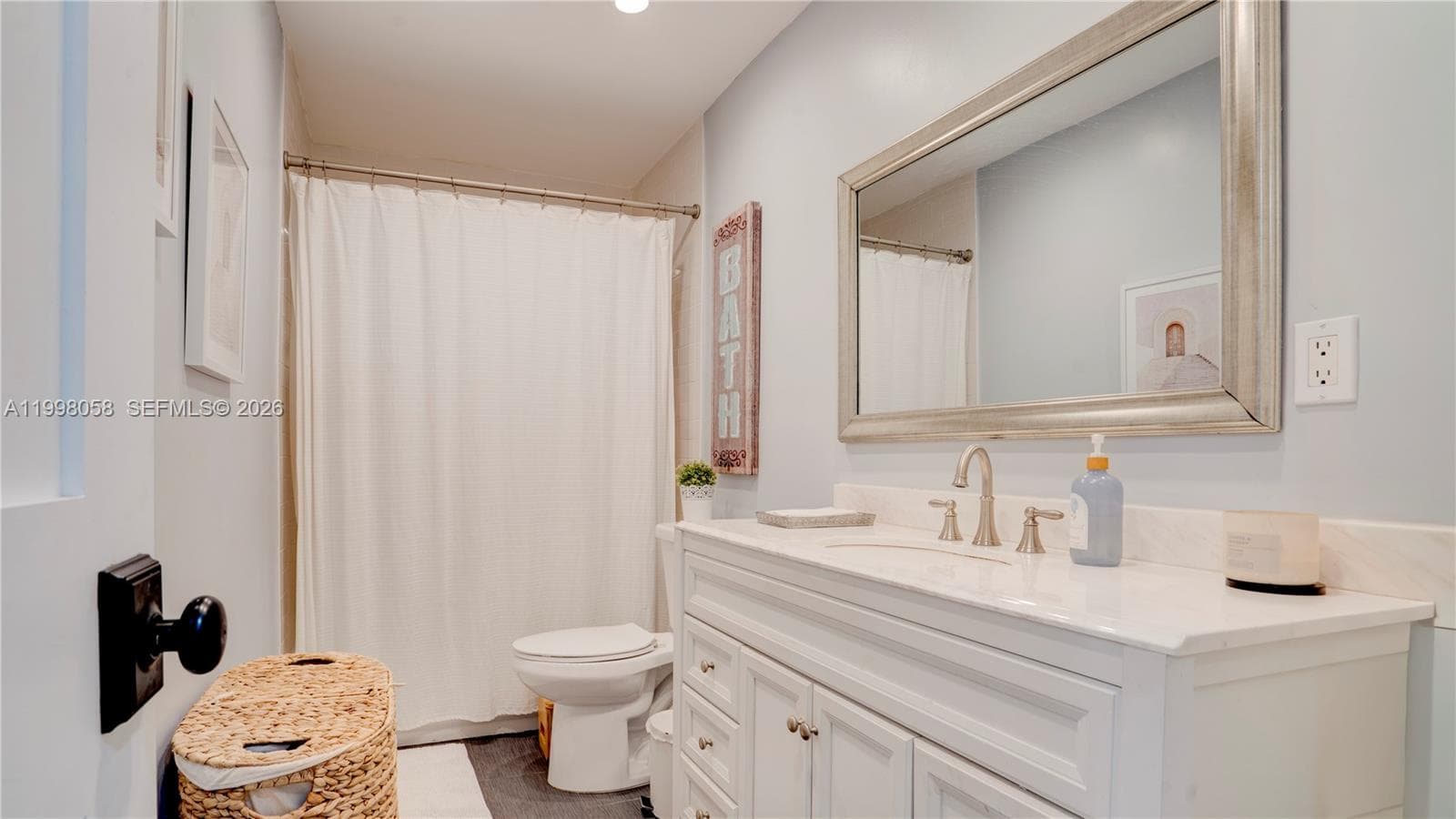 9311 Sterling Dr, Cutler Bay FL 33157 — 42