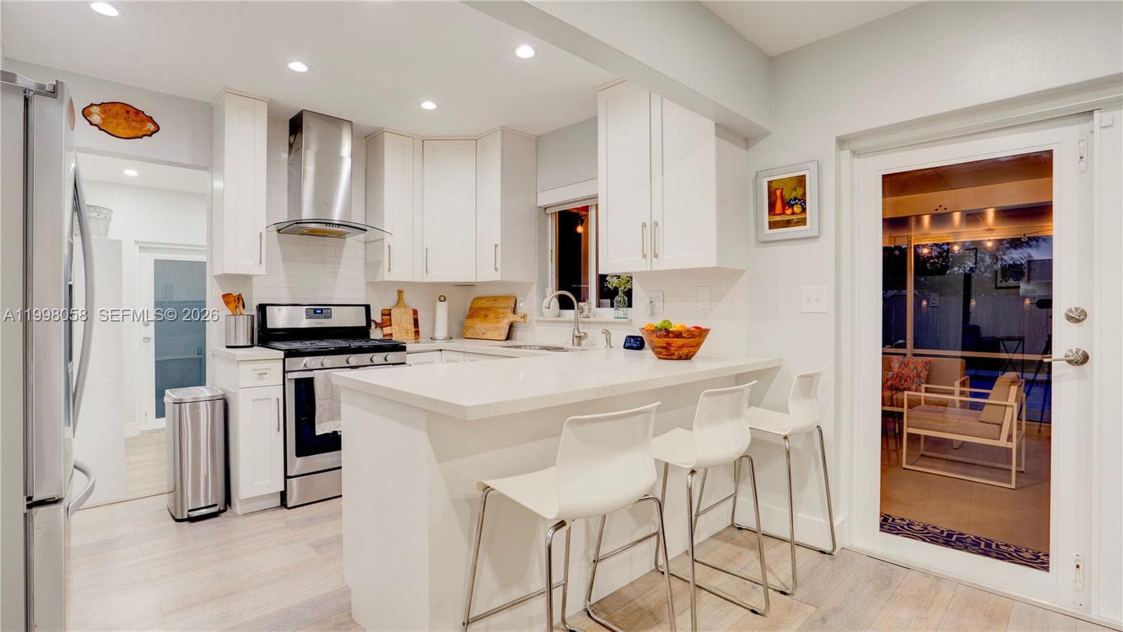 9311 Sterling Dr, Cutler Bay FL 33157 — 34