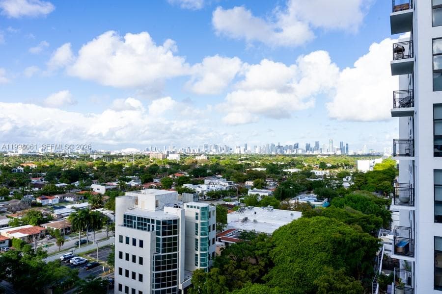 3180 SW 22nd Ter # 1205, Miami FL 33145 — 2