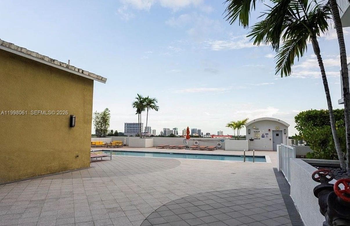 3180 SW 22nd Ter # 1205, Miami FL 33145 — 17