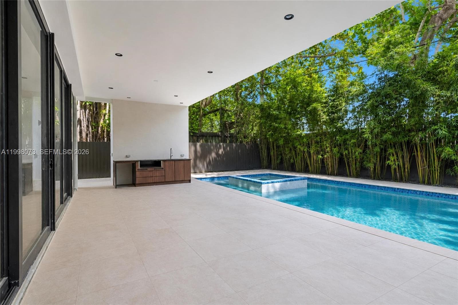 3983 Kumquat Ave, Miami FL 33133 — 18