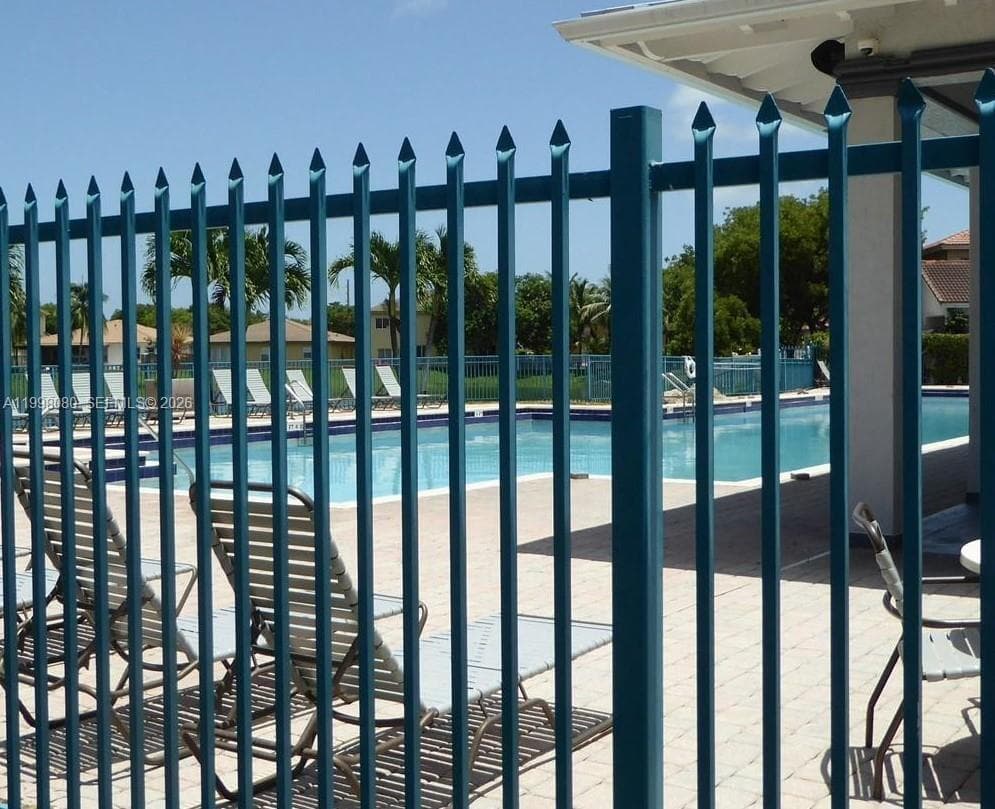 979 NE 42nd Ter, Homestead FL 33033 — 3