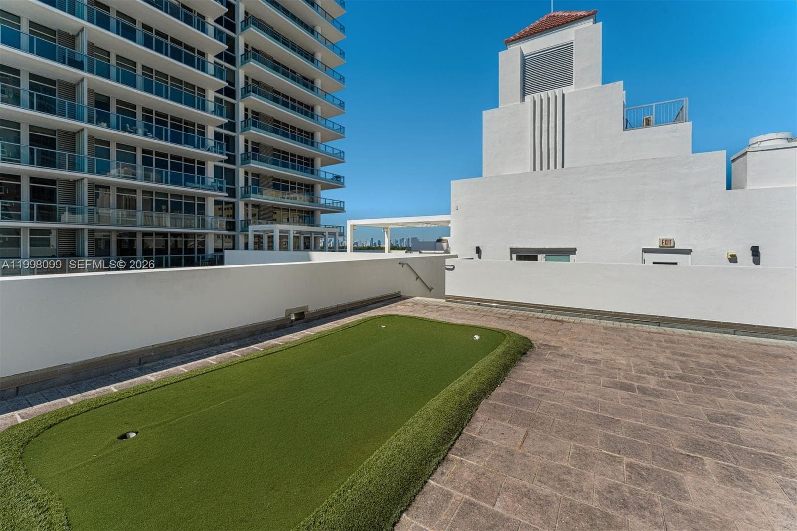 3739 Collins Avenue # 604, Miami Beach FL 33140 — 27
