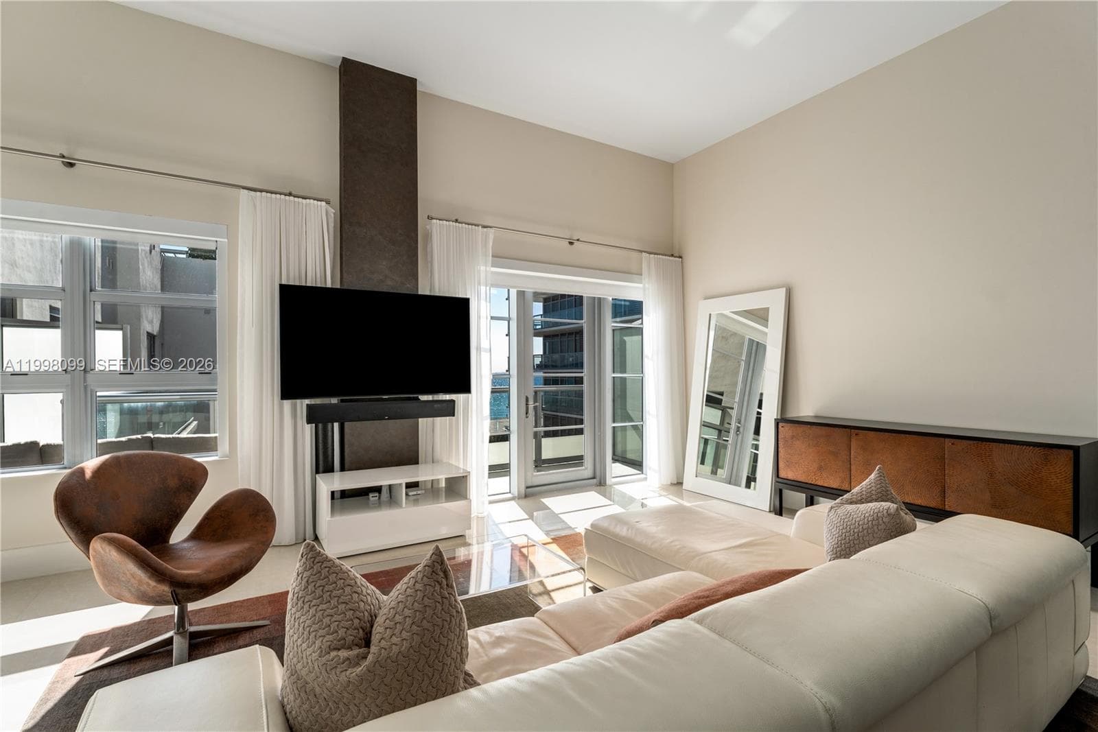 3739 Collins Avenue # 604, Miami Beach FL 33140 — 2