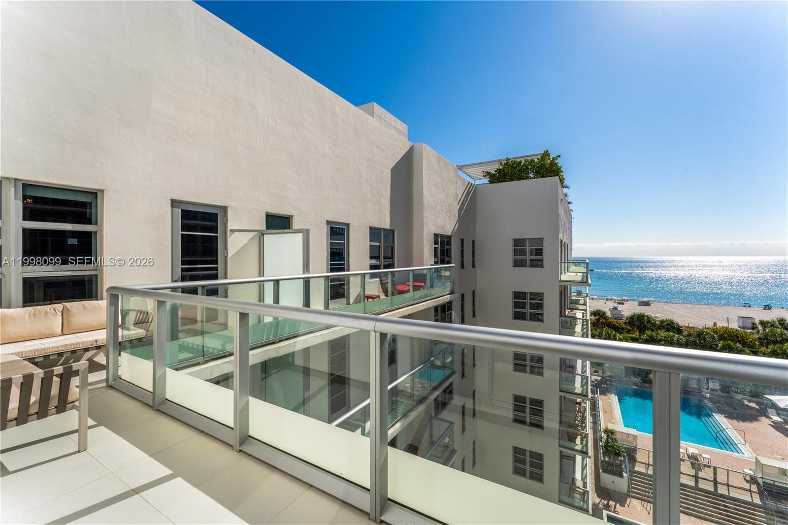 3739 Collins Avenue # 604, Miami Beach FL 33140 — 17