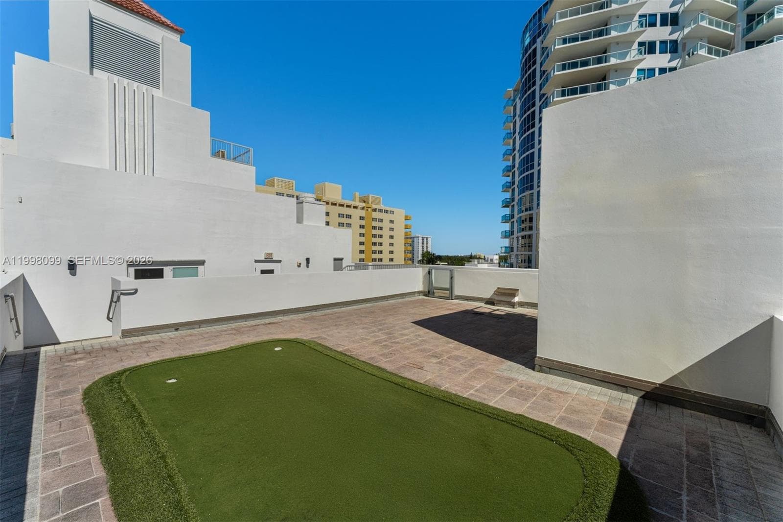 3739 Collins Avenue # 604, Miami Beach FL 33140 — 26