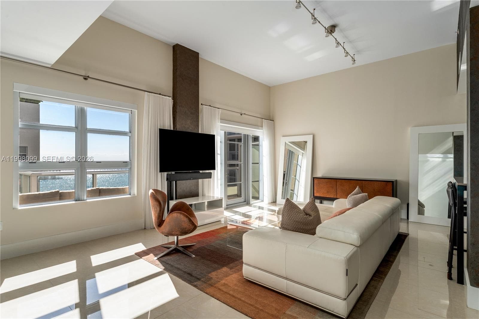3739 Collins Avenue # 604, Miami Beach FL 33140 — 3