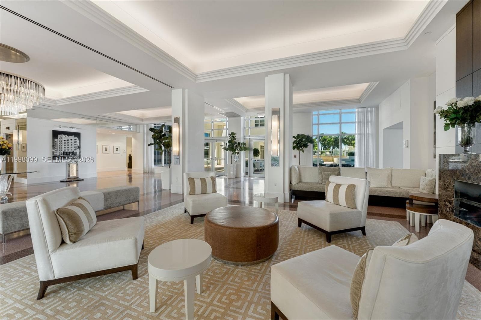 3739 Collins Avenue # 604, Miami Beach FL 33140 — 40