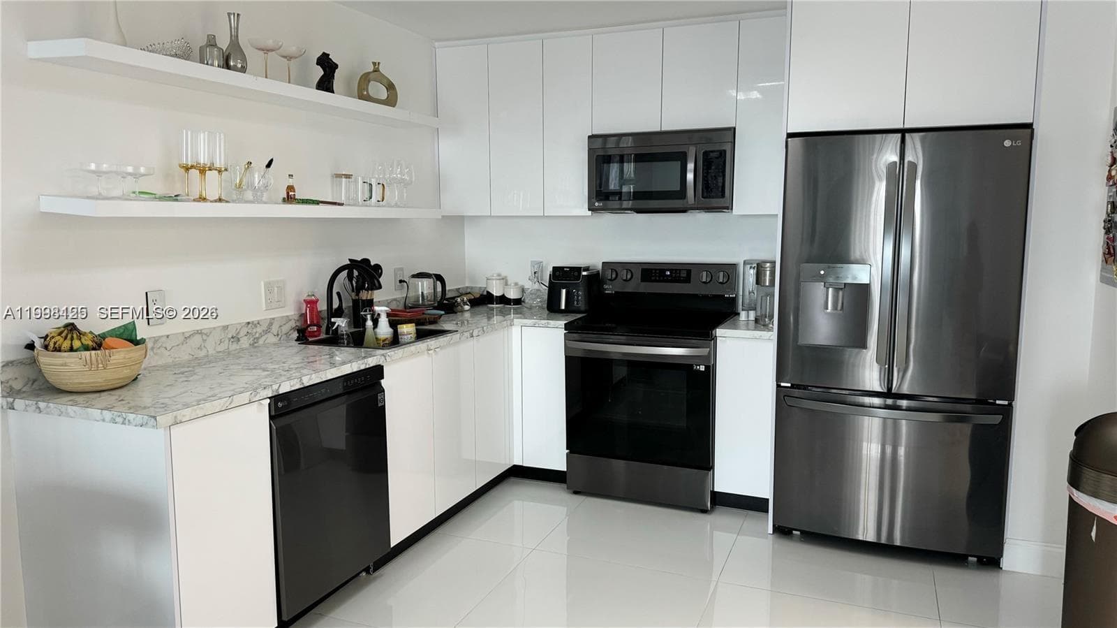 2801 NE 183rd St # 1005W, Aventura FL 33160 — 4