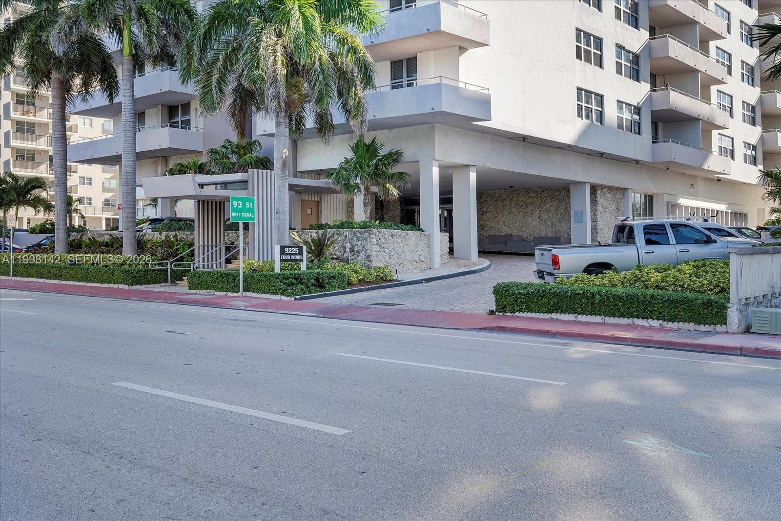 9225 Collins Ave # 706, Surfside FL 33154 — 34