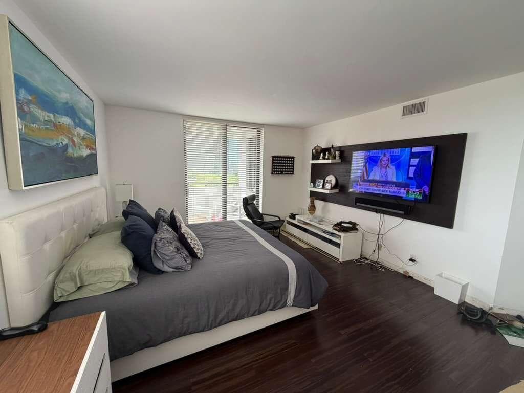 1581 Brickell Avenue # 406, Miami FL 33129 — 18