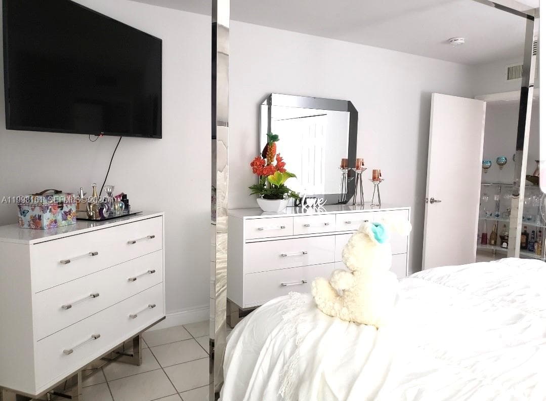 55 E 4th St # 102, Hialeah FL 33010 — 8