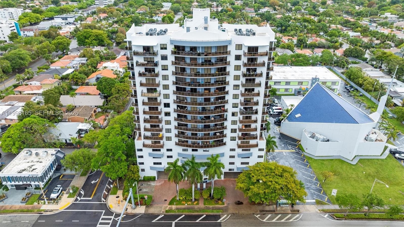 2301 SW 27th Ave # 906, Miami FL 33145 — 1