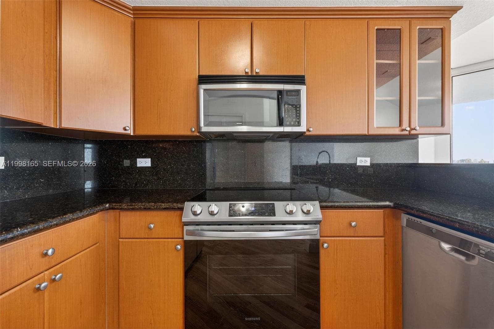 2301 SW 27th Ave # 906, Miami FL 33145 — 10