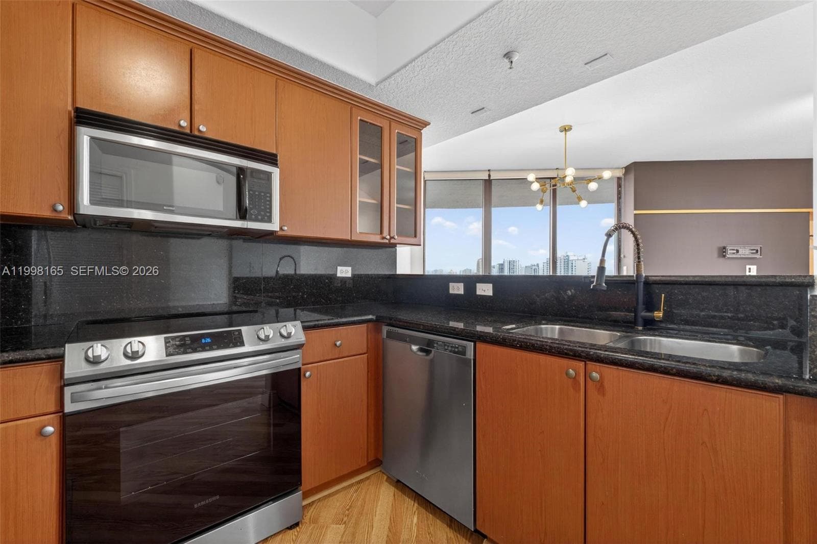 2301 SW 27th Ave # 906, Miami FL 33145 — 11